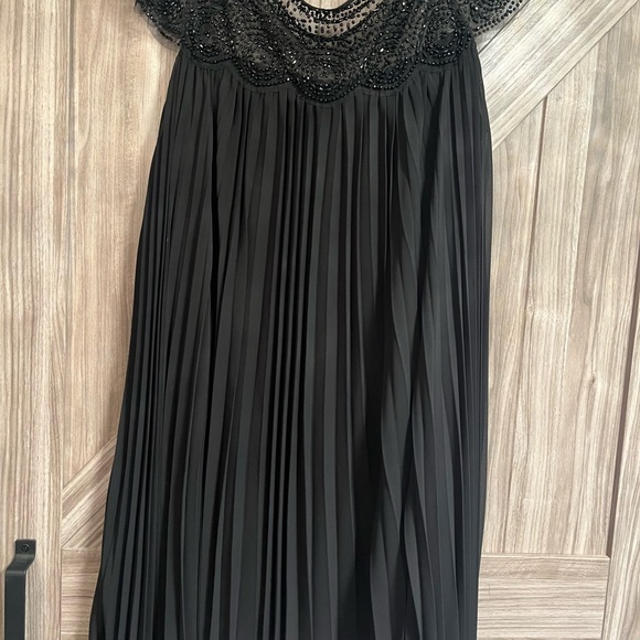 Xscape Black Sequin Embellished Gown - Picture 1 of 5